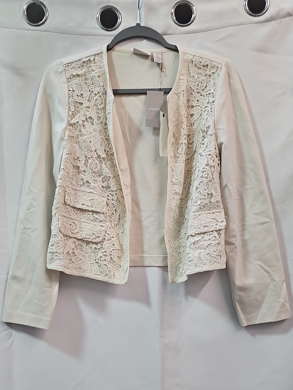CHICO'S CROCHET LACE FRONT JACKET BFPM-10-010